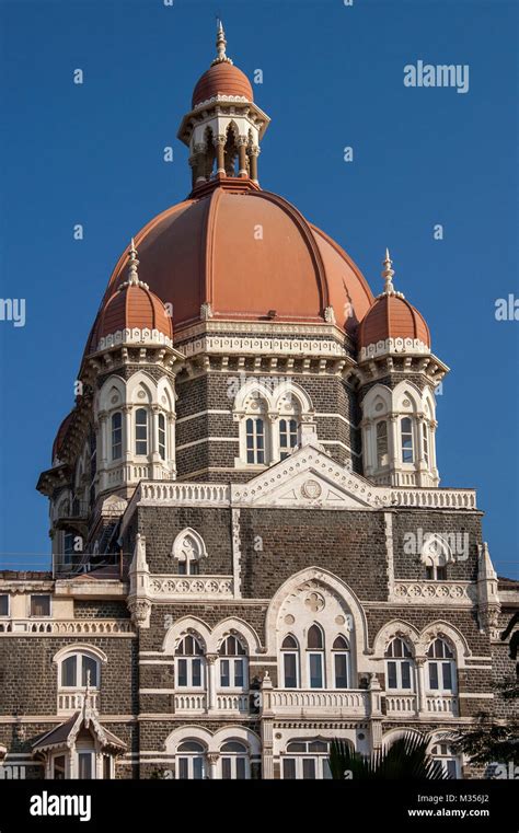 taj mahal palace apollo bunder.